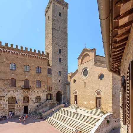 Sangi Studio Apartment - With Amazing View Of The Duomo San Gimignano Exteriér fotografie