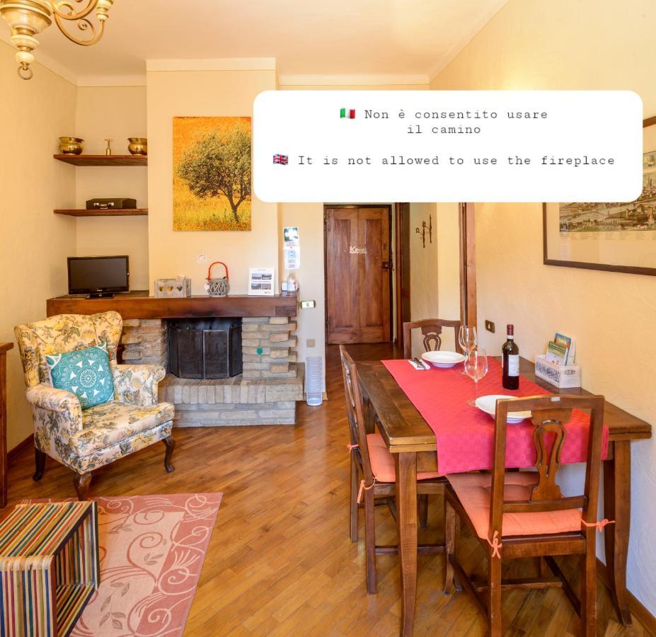 Sangi Studio Apartment - With Amazing View Of The Duomo San Gimignano Exteriér fotografie