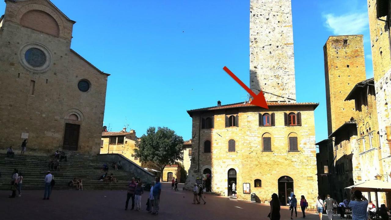 Sangi Studio Apartment - With Amazing View Of The Duomo San Gimignano Exteriér fotografie